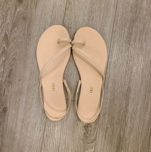 Tkees sandals